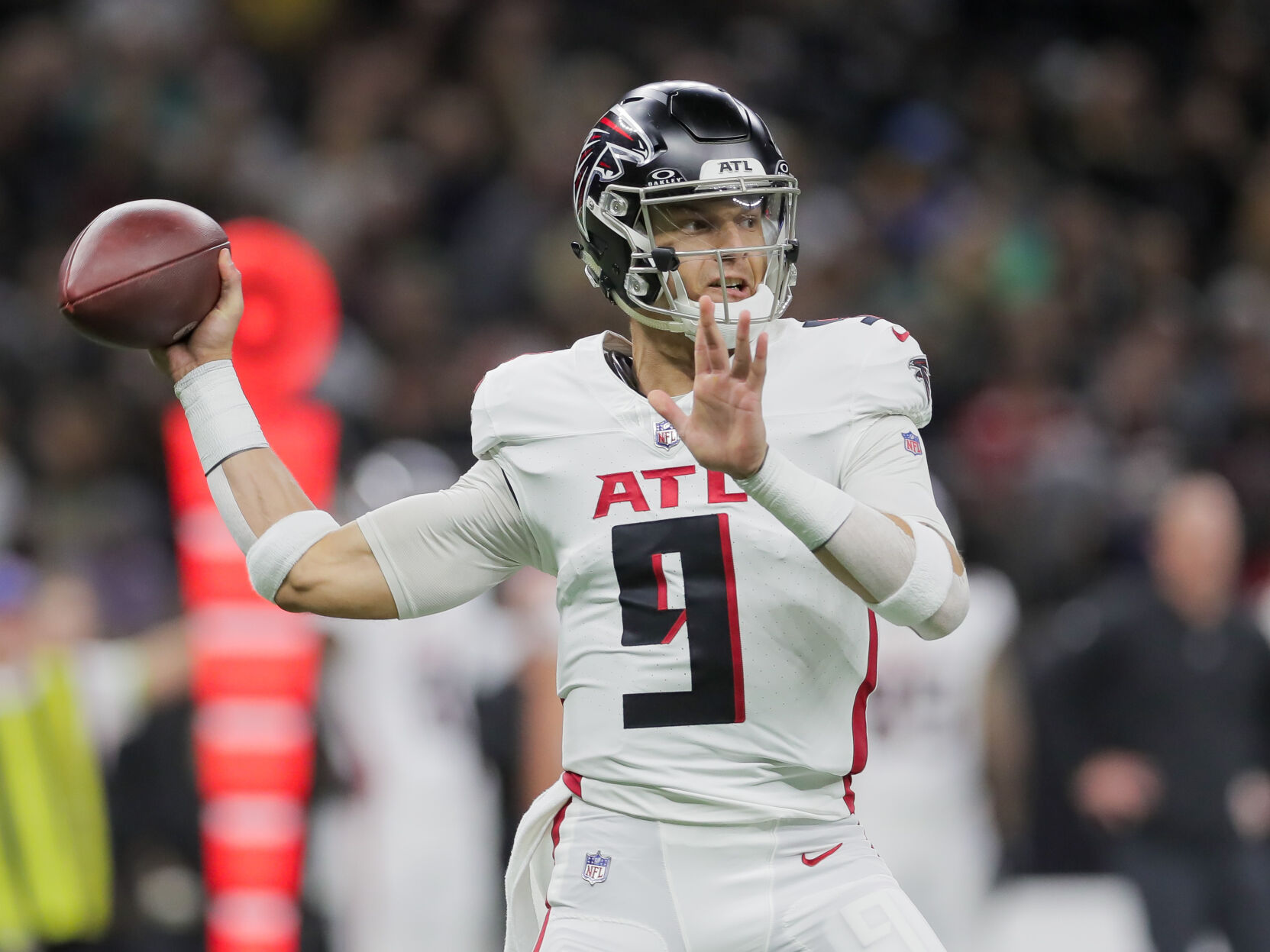 NO.saintsfalcons.010824.2147.jpg